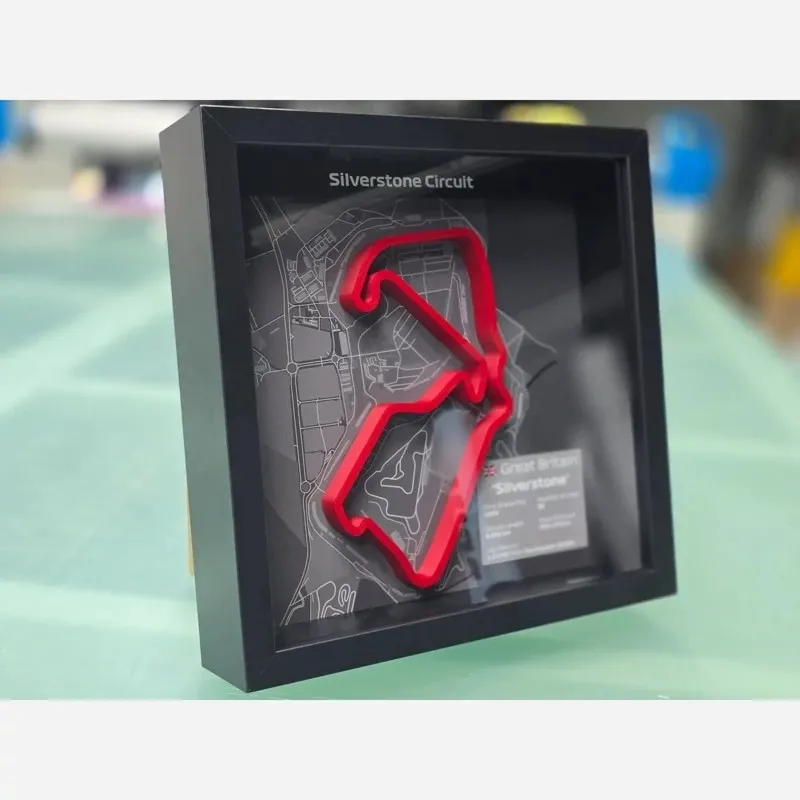 تابلو پیست فرمول یک سیلوراستون