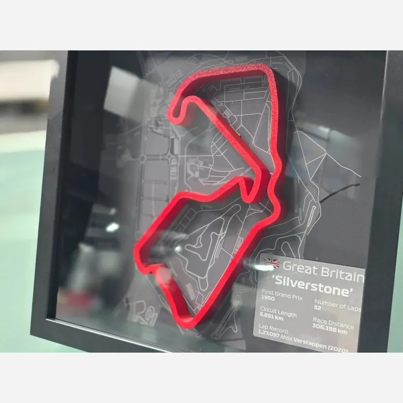 تابلو پیست فرمول یک سیلوراستون