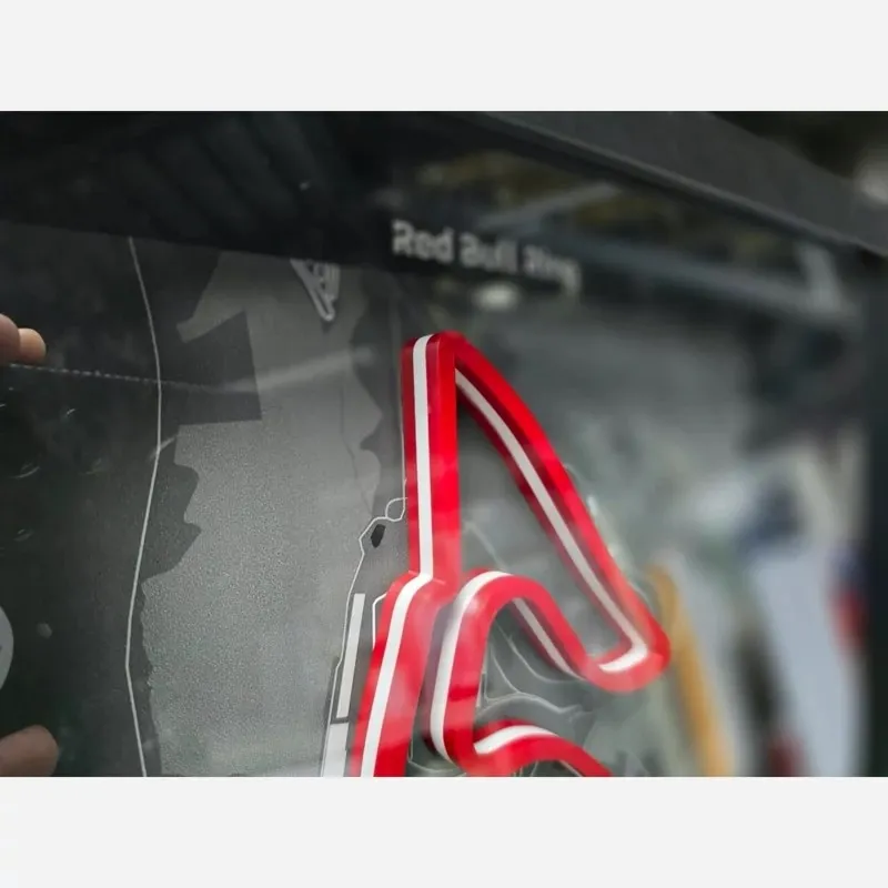 تابلو دیواری پیست موتور redbull gp